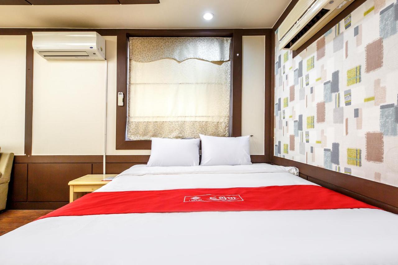 Drama Motel Boryeong Exterior foto